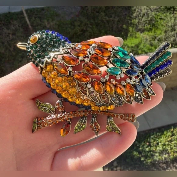 Bird Crystal Brooch – Multicolor Rhinestone Statement Pin - Picture 4 of 6